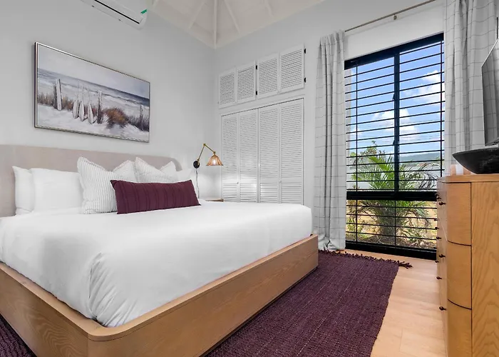 5br Luxe Retreat In Private Pool Access